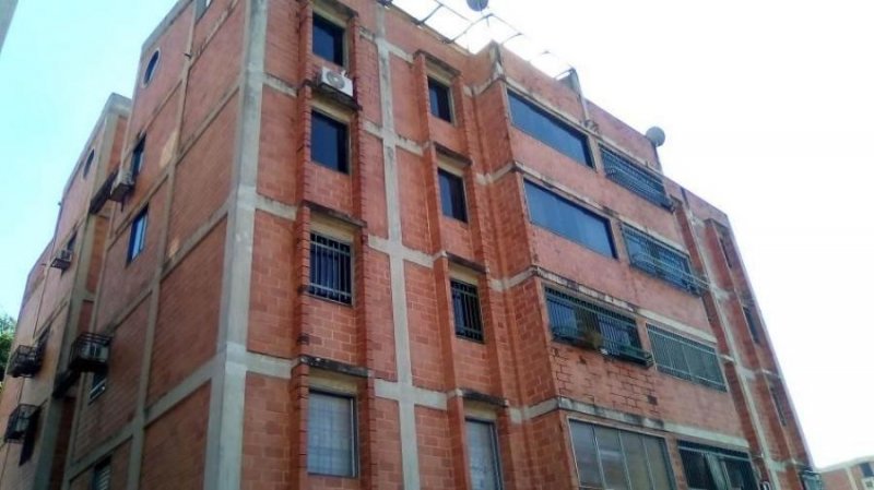 Foto Apartamento en Venta en La campiña I, Naguanagua, Carabobo - U$D 16.000 - APV159459 - BienesOnLine