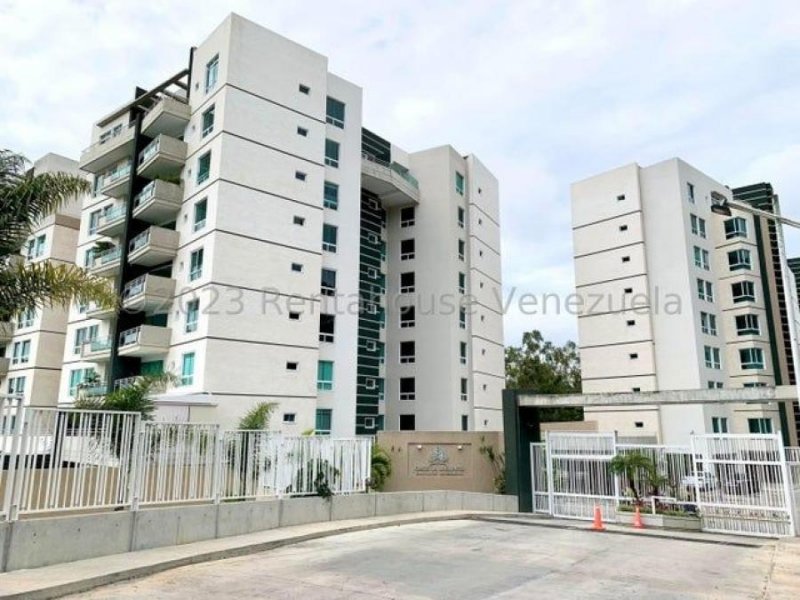 Apartamento en Venta La Lagunita Country Club - Caracas # 24-27838 G. 04143054662 / 04143247646