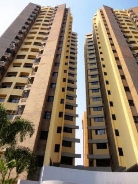 Foto Apartamento en Venta en LA TRIGALEÑA, Valencia, Carabobo - U$D 28.000 - APV144226 - BienesOnLine