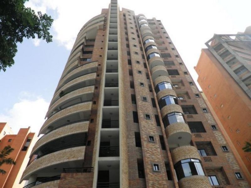 Foto Apartamento en Venta en La Trigaleña, Valencia, Carabobo - U$D 135.000 - APV160827 - BienesOnLine