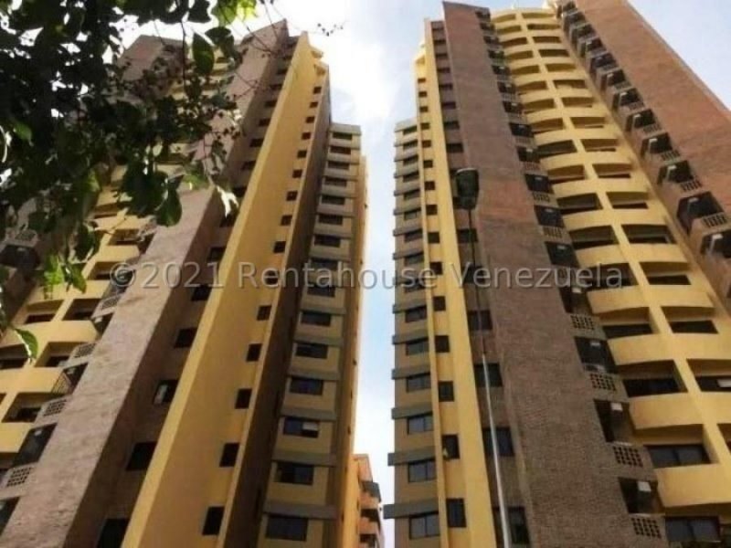 Foto Apartamento en Venta en La Trigaleña, Valencia, Carabobo - U$D 33.000 - APV160576 - BienesOnLine