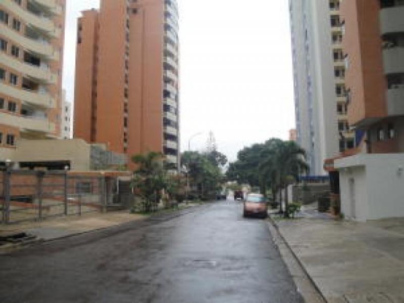 Foto Apartamento en Venta en La Trigaleña, Valencia, Carabobo - BsF 48.576.000 - APV84705 - BienesOnLine