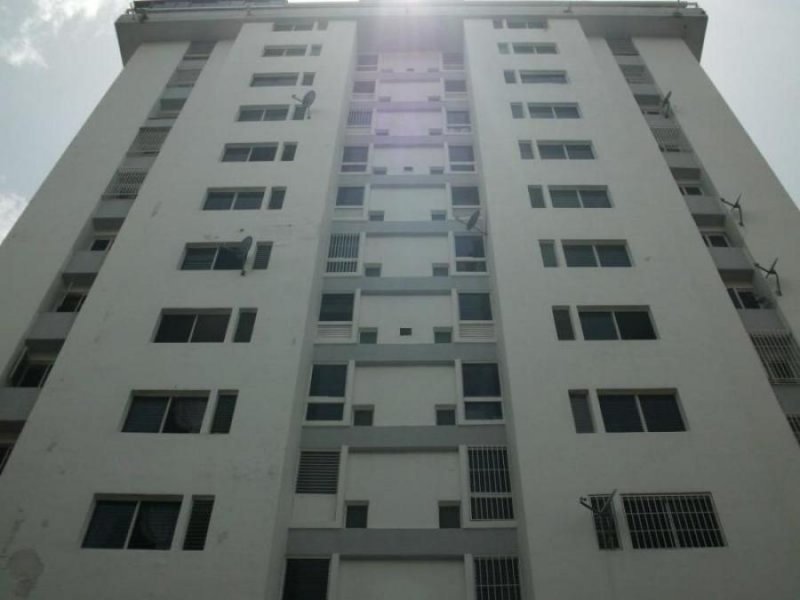 Foto Apartamento en Venta en Municipio Sucre Caracas, La Urbina, Distrito Federal - U$D 69.500 - APV126366 - BienesOnLine