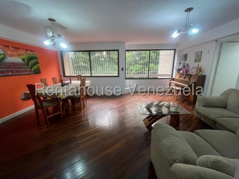 Apartamento en Venta en la urbina Caracas, Distrito Federal