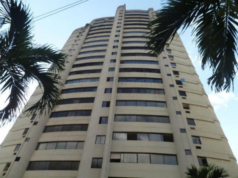 Foto Apartamento en Venta en Las chimeneas, Valencia, Carabobo - U$D 33.000 - APV160687 - BienesOnLine