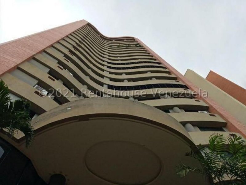 Foto Apartamento en Venta en Las Chimeneas, Valencia, Carabobo - U$D 74.000 - APV163313 - BienesOnLine