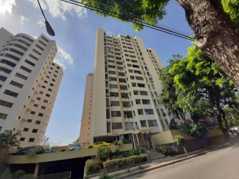 Foto Apartamento en Venta en Las chimeneas, Valencia, Carabobo - U$D 21.000 - APV172199 - BienesOnLine