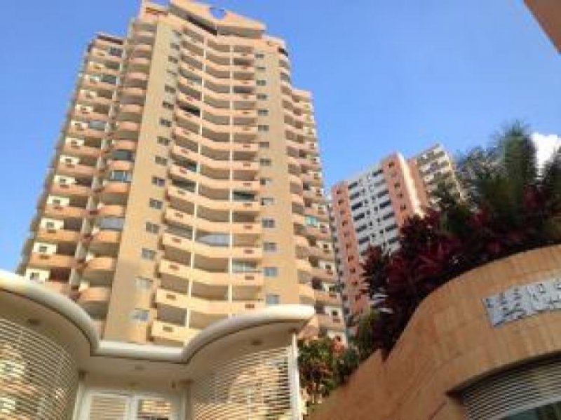 Foto Apartamento en Venta en Las Chimeneas, Valencia, Carabobo - BsF 42.000.000 - APV69144 - BienesOnLine