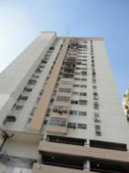 Foto Apartamento en Venta en Maracay, Aragua - BsF 25.500.000 - APV81756 - BienesOnLine