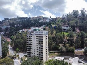 Apartamento en Venta en Los Naranjos del Cafetal Caracas, Distrito Federal
