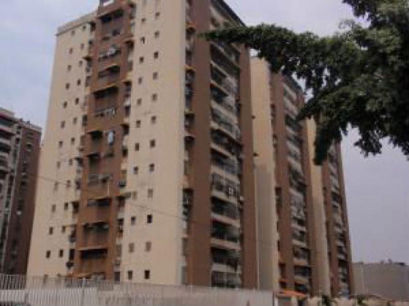 Foto Apartamento en Venta en Maracay, Aragua - BsF 43.000.000 - APV81459 - BienesOnLine