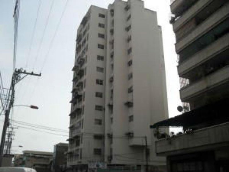 Foto Apartamento en Venta en Maracay, Aragua - BsF 37.100.000 - APV81526 - BienesOnLine