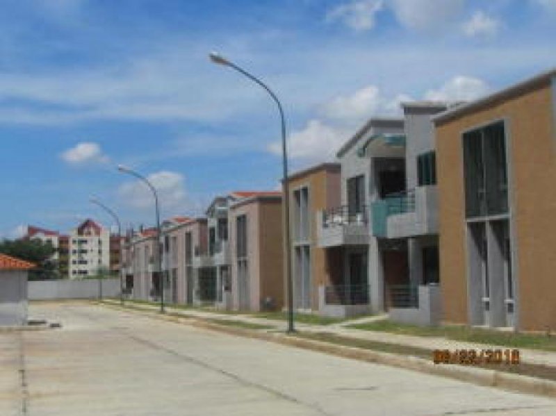 Foto Apartamento en Venta en Paraparal, Los Guayos, Carabobo - BsF 27.000.000 - APV94408 - BienesOnLine