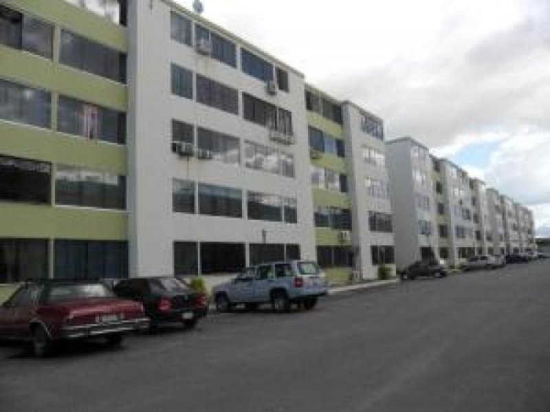 Foto Apartamento en Venta en Paraparal, Los Guayos, Carabobo - BsF 21.200.000 - APV94406 - BienesOnLine