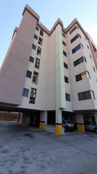 Apartamento en Venta - RES VIRGEN MORENA