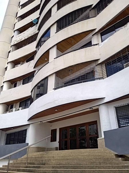 Apartamento en Venta en Los Mangos Valencia, Carabobo