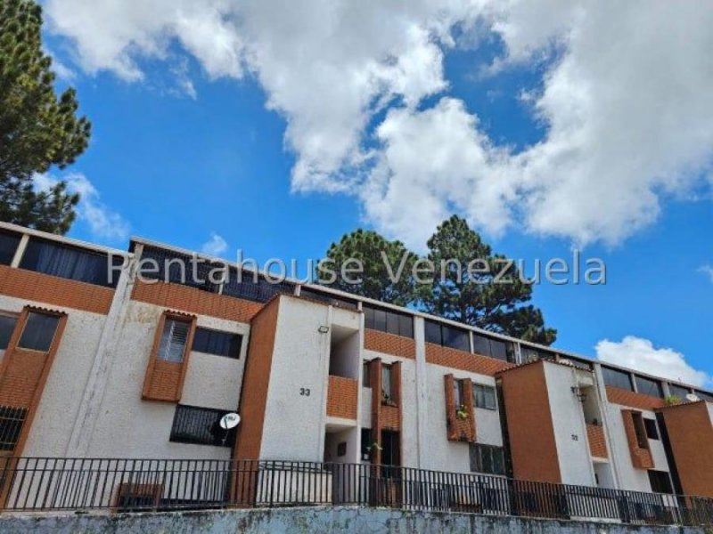 Apartamento en Venta en Rosalito San Antonio de Los Altos, Miranda