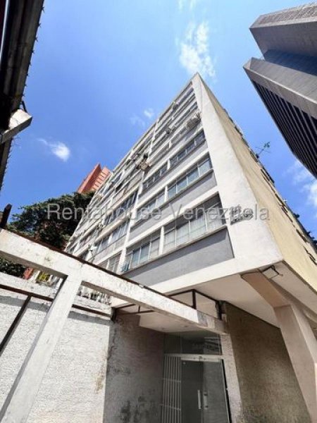 Apartamento en Venta Sabana Grande - Caracas # 25-16457 G. 04143054662 / 04143247646