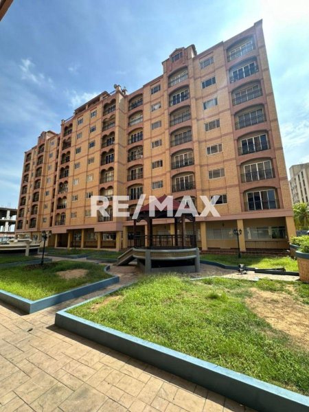 Foto Apartamento en Venta en Maracaibo, Zulia - U$D 28.000 - APV222234 - BienesOnLine