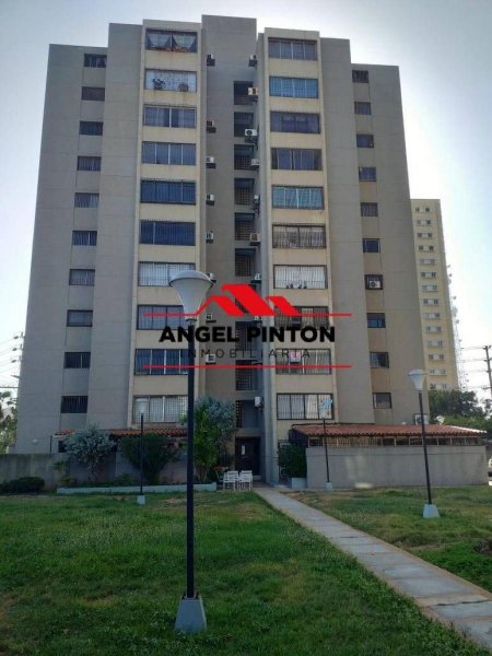 Foto Apartamento en Venta en Tierra Negra, Maracaibo, Zulia - U$D 16.000 - APV172346 - BienesOnLine