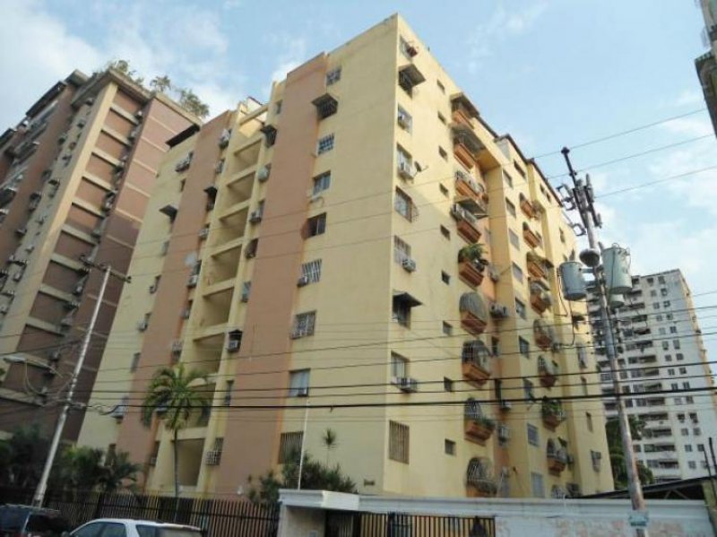 Foto Apartamento en Venta en Maracay, Aragua - BsF 21.999 - APV108433 - BienesOnLine