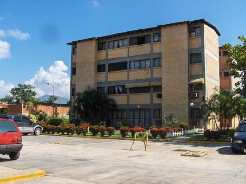 Foto Apartamento en Venta en La Laguna, Turmero, Aragua - BsF 10.000 - APV109202 - BienesOnLine