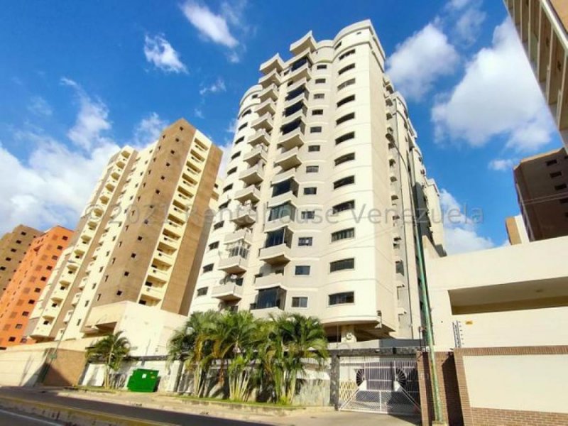 Foto Apartamento en Venta en Girardot, Maracay, Aragua - U$D 110.000 - APV161170 - BienesOnLine