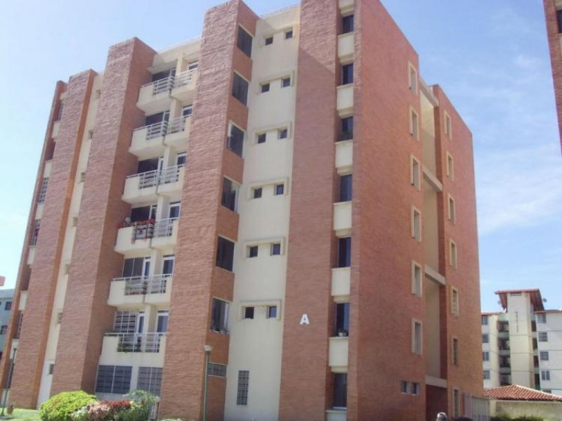 Foto Apartamento en Venta en Barquisimeto, Lara - BsF 95.000.000 - APV95443 - BienesOnLine