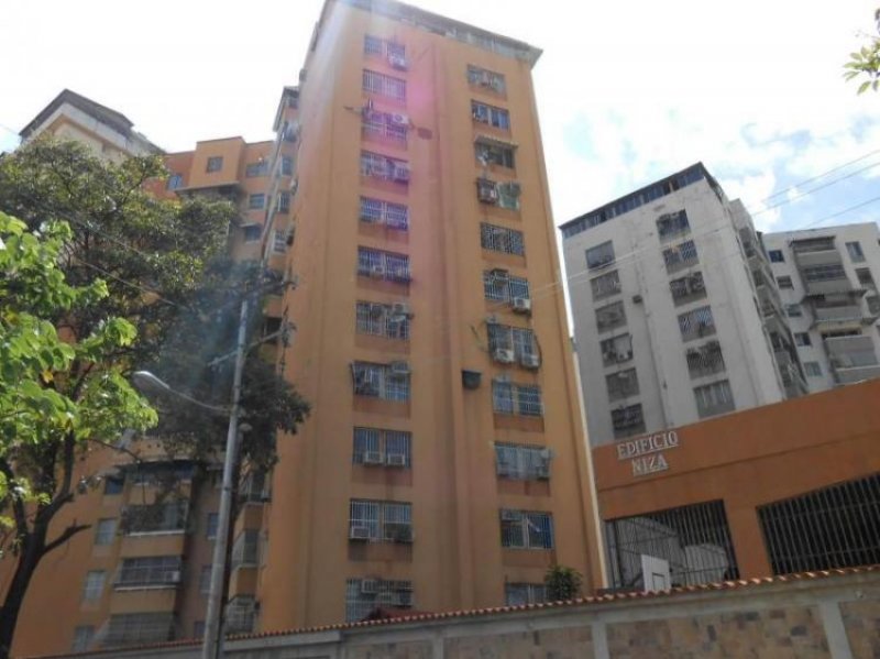 Foto Apartamento en Venta en Maracay, Aragua - BsF 120.000.000 - APV83642 - BienesOnLine