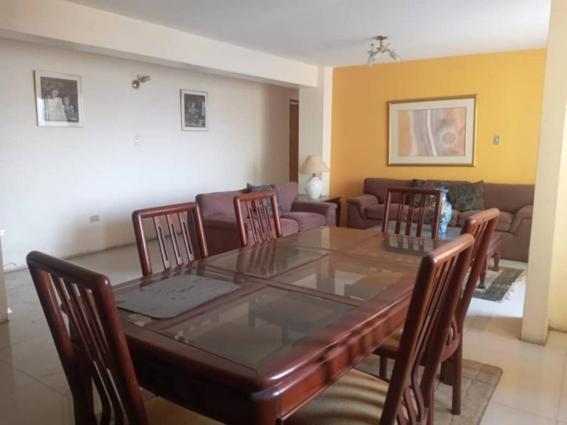 Foto Apartamento en Venta en Valencia, Valencia, Carabobo - U$D 23.000 - APV211061 - BienesOnLine