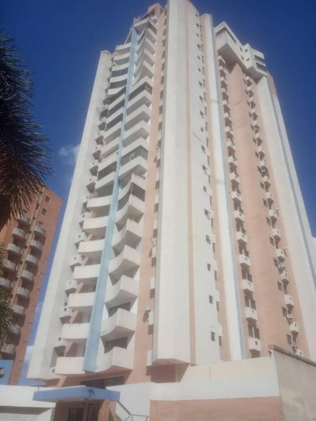 Foto Apartamento en Venta en San Jose, Valle Blanco, Carabobo - U$D 52.500 - APV146417 - BienesOnLine