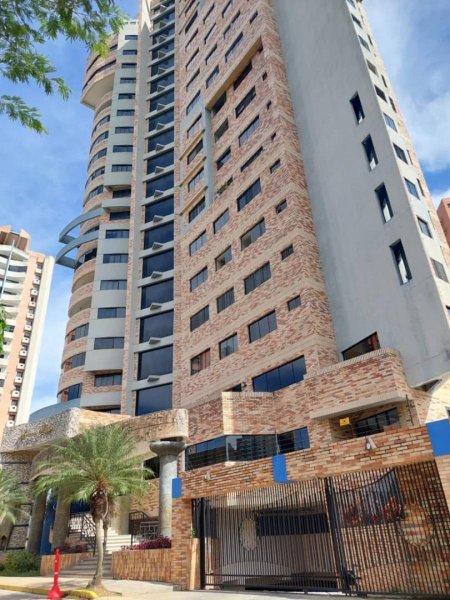 Foto Apartamento en Venta en Valencia, Valencia, Carabobo - U$D 110.000 - APV167900 - BienesOnLine