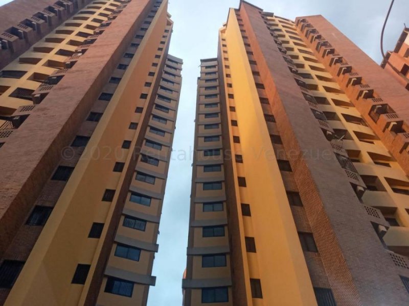 Foto Apartamento en Venta en La trigaleña valencia carabobo, Valencia, Carabobo - U$D 34.000 - APV167809 - BienesOnLine