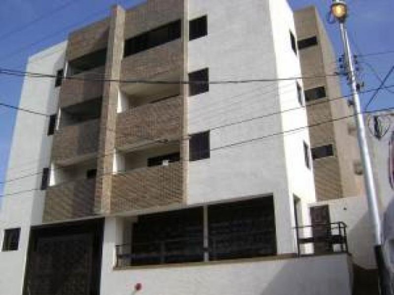 Foto Apartamento en Venta en Naguanagua, Carabobo - BsF 665.000 - APV25336 - BienesOnLine