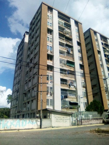 Foto Apartamento en Venta en Rafael Urdaneta, Cúa, Miranda - BsF 480.000 - APV108085 - BienesOnLine