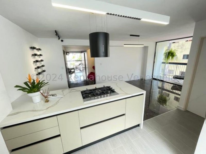 Foto Apartamento en Venta en LOS PALOS GRANDES, Caracas, Distrito Federal - U$D 216.000 - APV247034 - BienesOnLine