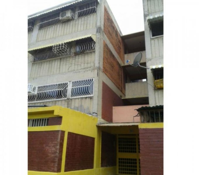 Foto Apartamento en Venta en Santa Cruz, Santa Cruz, Aragua - BsF 23.000.000 - APV84791 - BienesOnLine