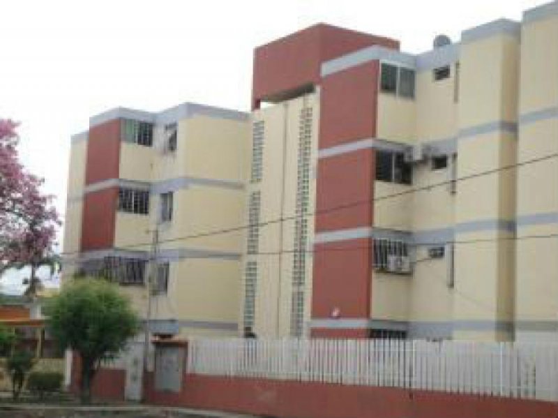 Foto Apartamento en Venta en Barquisimeto, Lara - BsF 28.500.000 - APV78941 - BienesOnLine