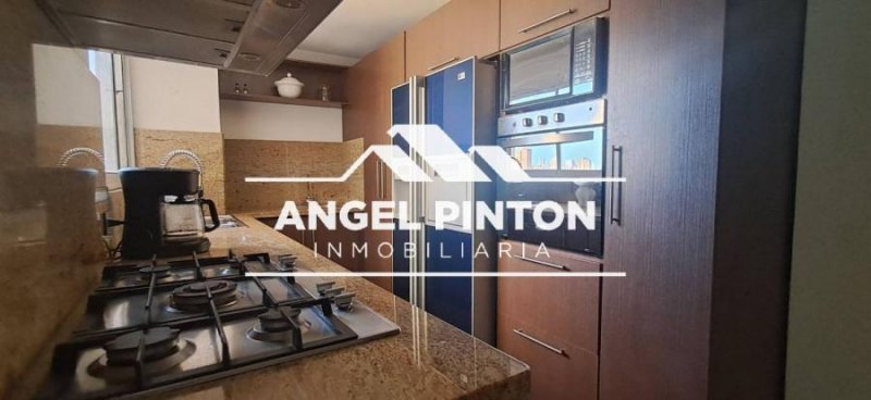 Foto Apartamento en Venta en NORTE, Maracaibo, Zulia - U$D 26.000 - APV246213 - BienesOnLine