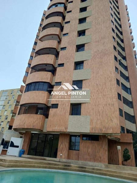 Foto Apartamento en Venta en Maracaibo, Zulia - U$D 59.000 - APV240260 - BienesOnLine