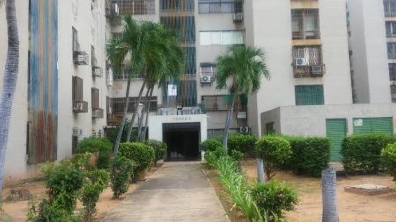 Foto Apartamento en Venta en Maracaibo, Zulia - U$D 13.500 - APV147319 - BienesOnLine