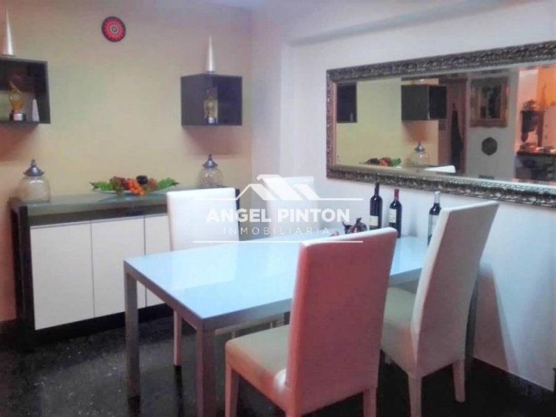 Foto Apartamento en Venta en Maracaibo, Zulia - U$D 16.500 - APV240559 - BienesOnLine