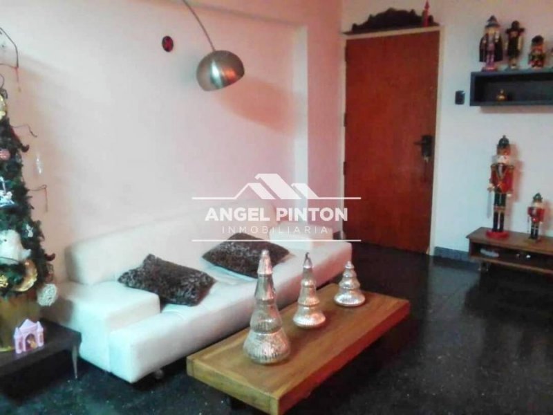 Foto Apartamento en Venta en Maracaibo, Zulia - U$D 16.500 - APV241731 - BienesOnLine