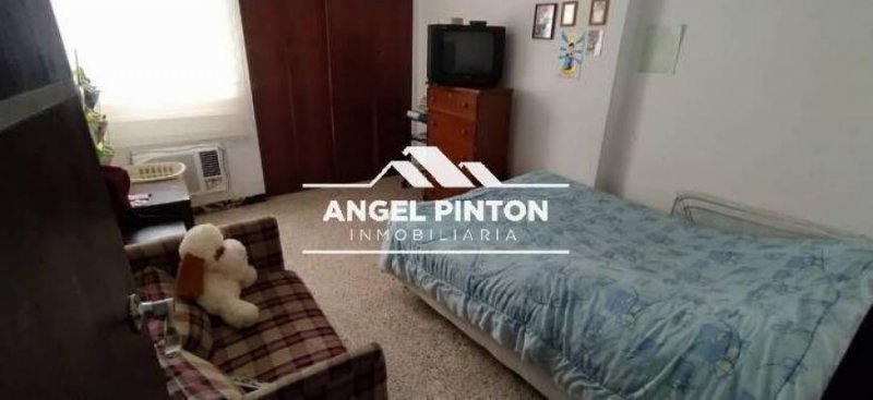 Foto Apartamento en Venta en Maracaibo, Zulia - U$D 17.000 - APV240487 - BienesOnLine