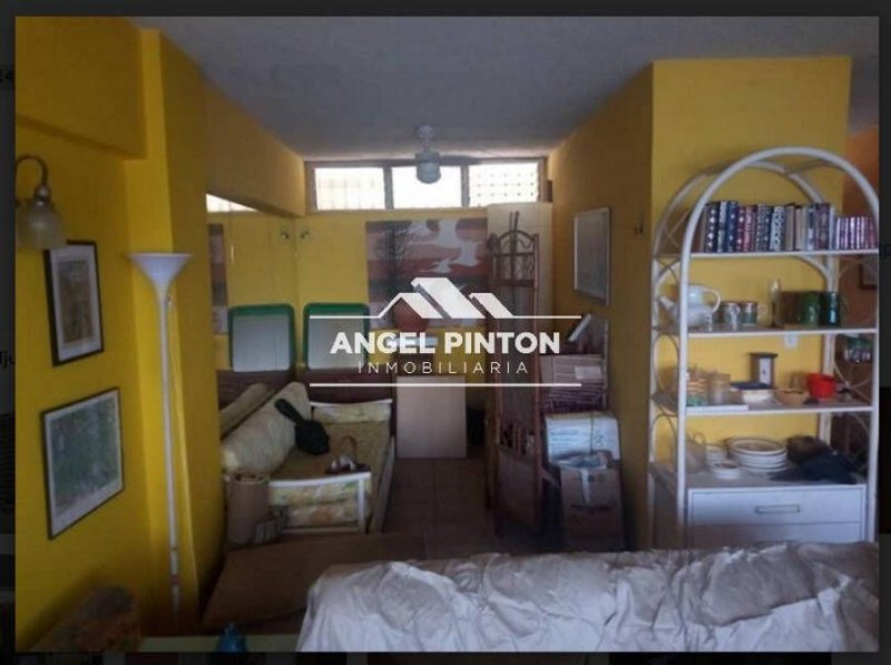 Foto Apartamento en Venta en Porlamar, Nueva Esparta - U$D 26.000 - APV240605 - BienesOnLine