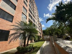 Apartamento en Venta en colinas de la tahona Caracas, Distrito Federal