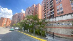 Casa en Venta en colinas de la tahona Baruta, Miranda