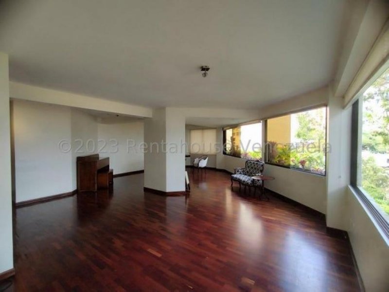 apartamento venta  colinas de valle arriba  codg 25-10890 rolando rodriguez