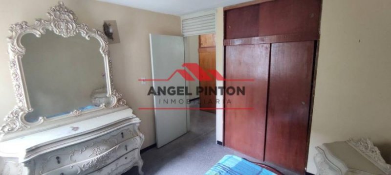 Foto Apartamento en Venta en Caracas, Distrito Federal - U$D 20.000 - APV192375 - BienesOnLine