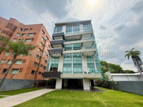 Apartamento en Venta en la castellana Chacao, Miranda